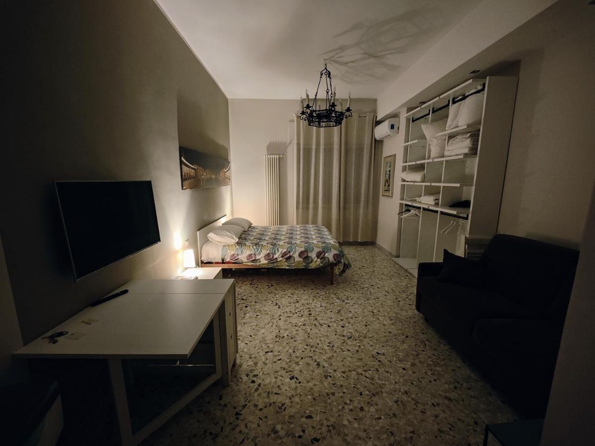 La Dimora Dell'Avvocato Daire Napoli Dış mekan fotoğraf